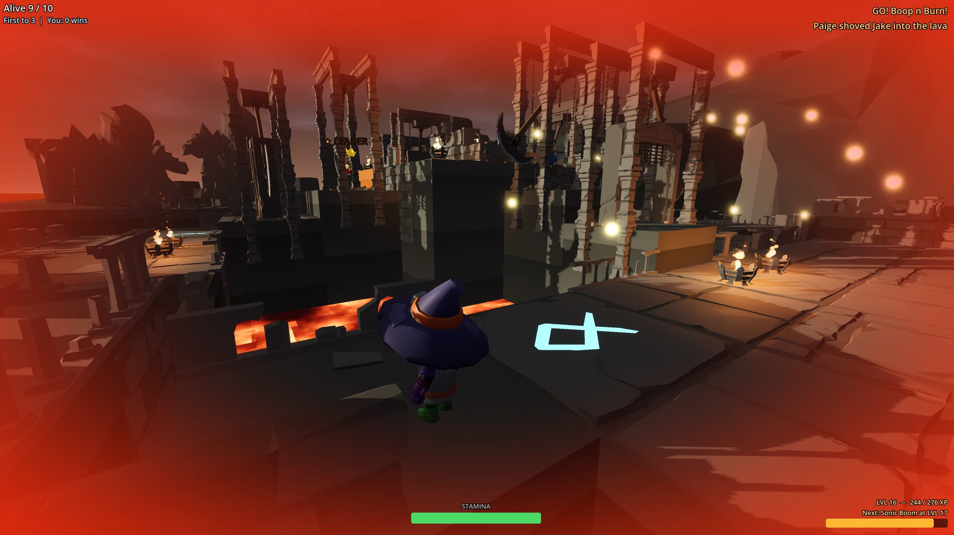 The ruined temple arena in Boop n Burn, with the current leader wearing a crown
